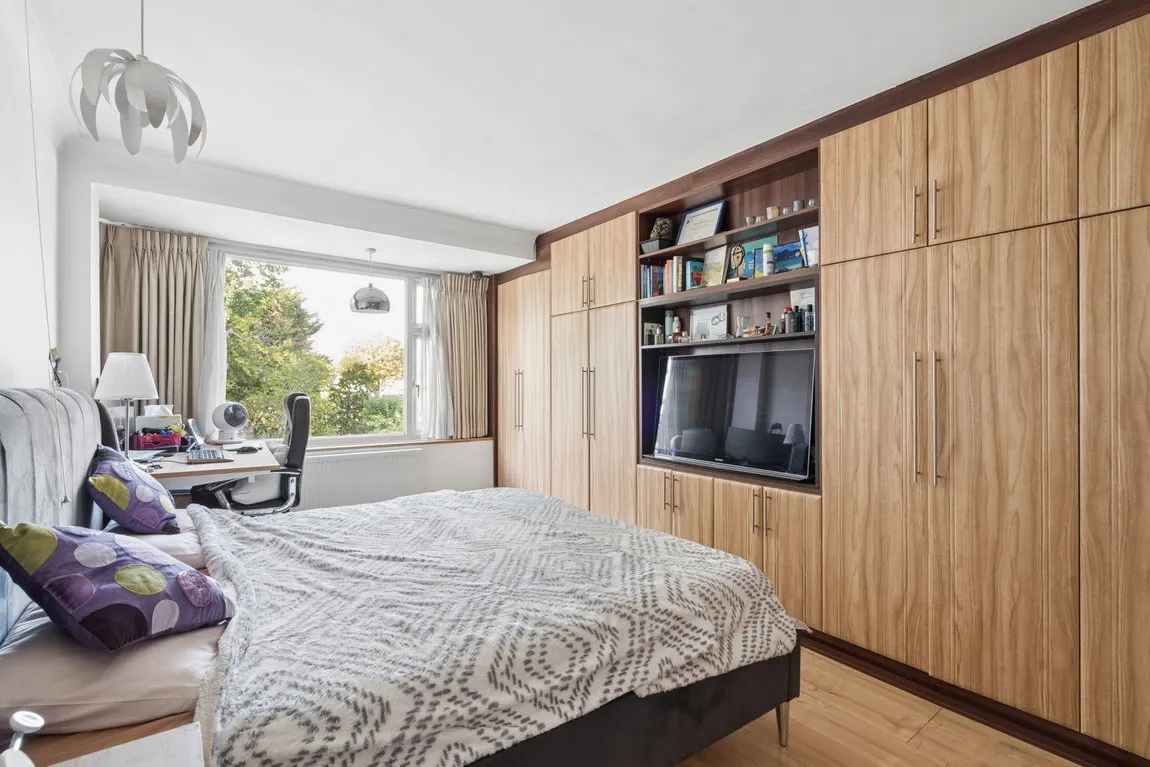 West Towers, Pinner, HA5, photo 8