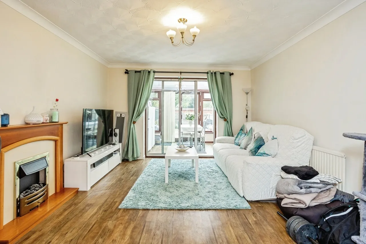 Station Street, Bingham, NG13, photo 5
