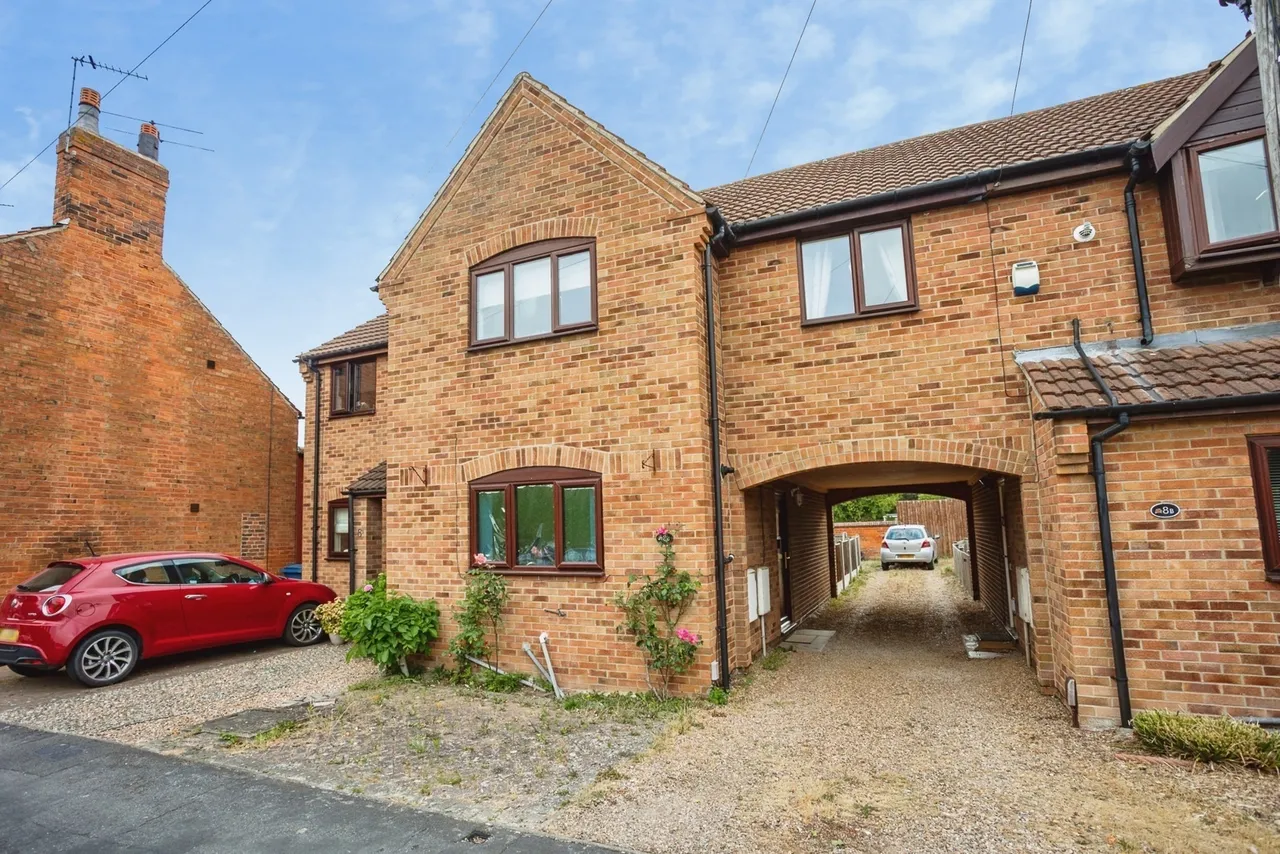 3 bed house for sale, Station Street, Bingham, NG13