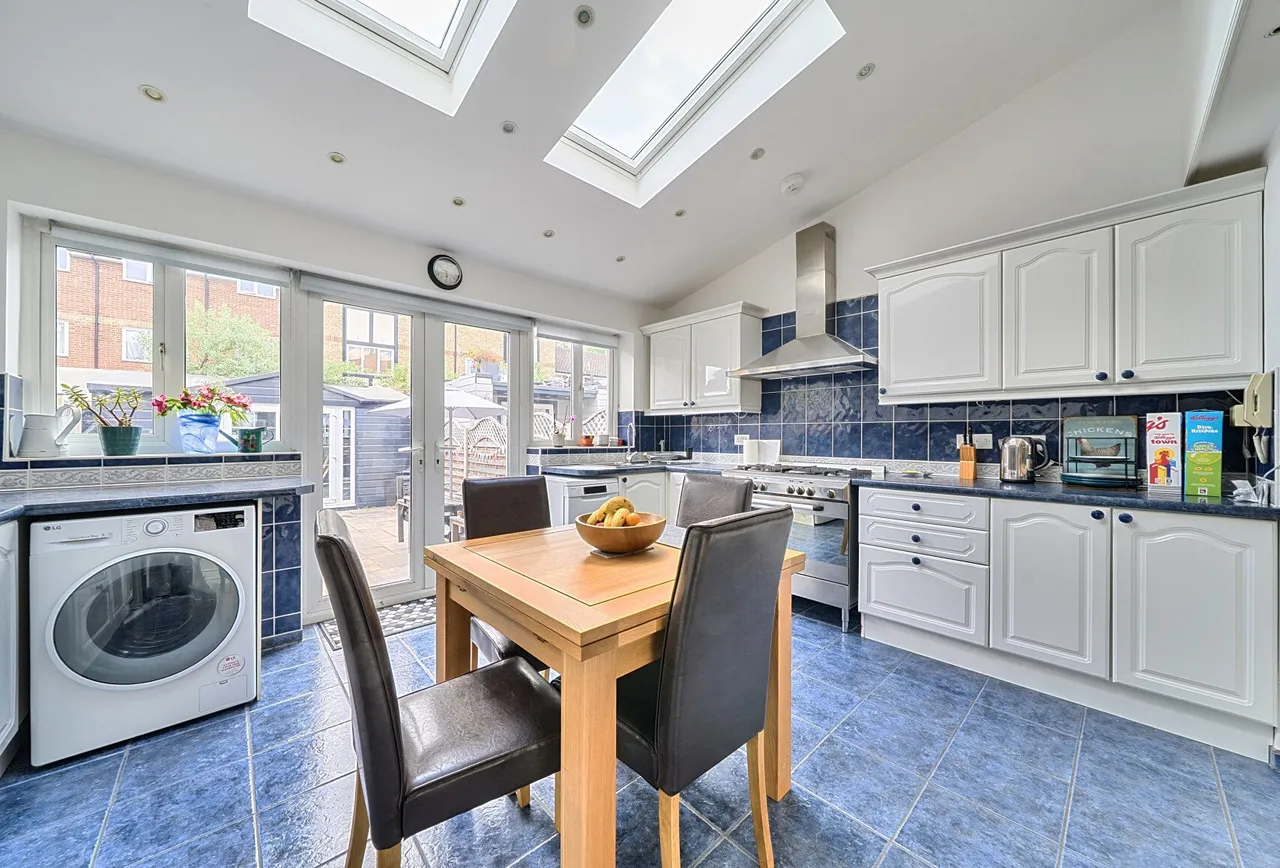 Seaton Road, Mitcham, CR4 3ER, photo 3