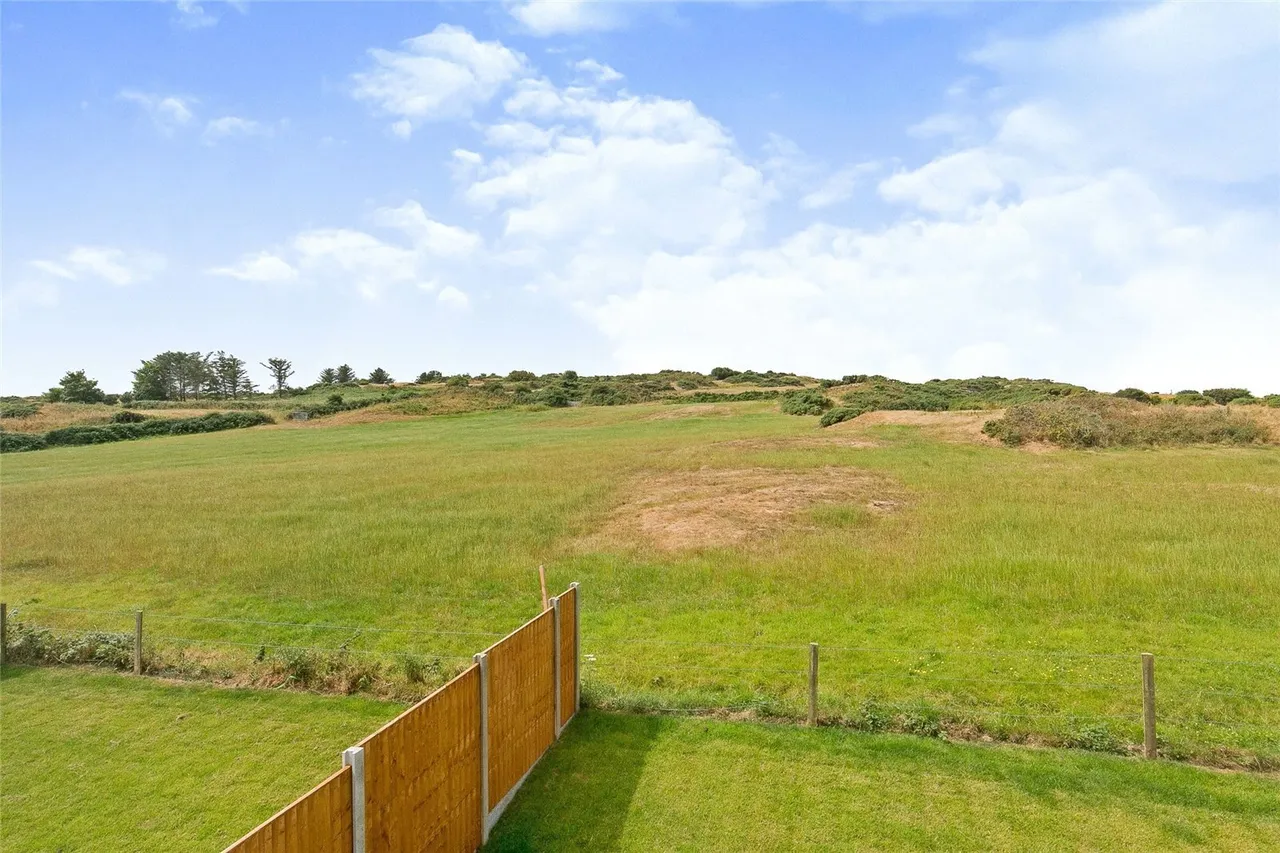 Parys Uchaf, Bull Bay, LL68, photo 12