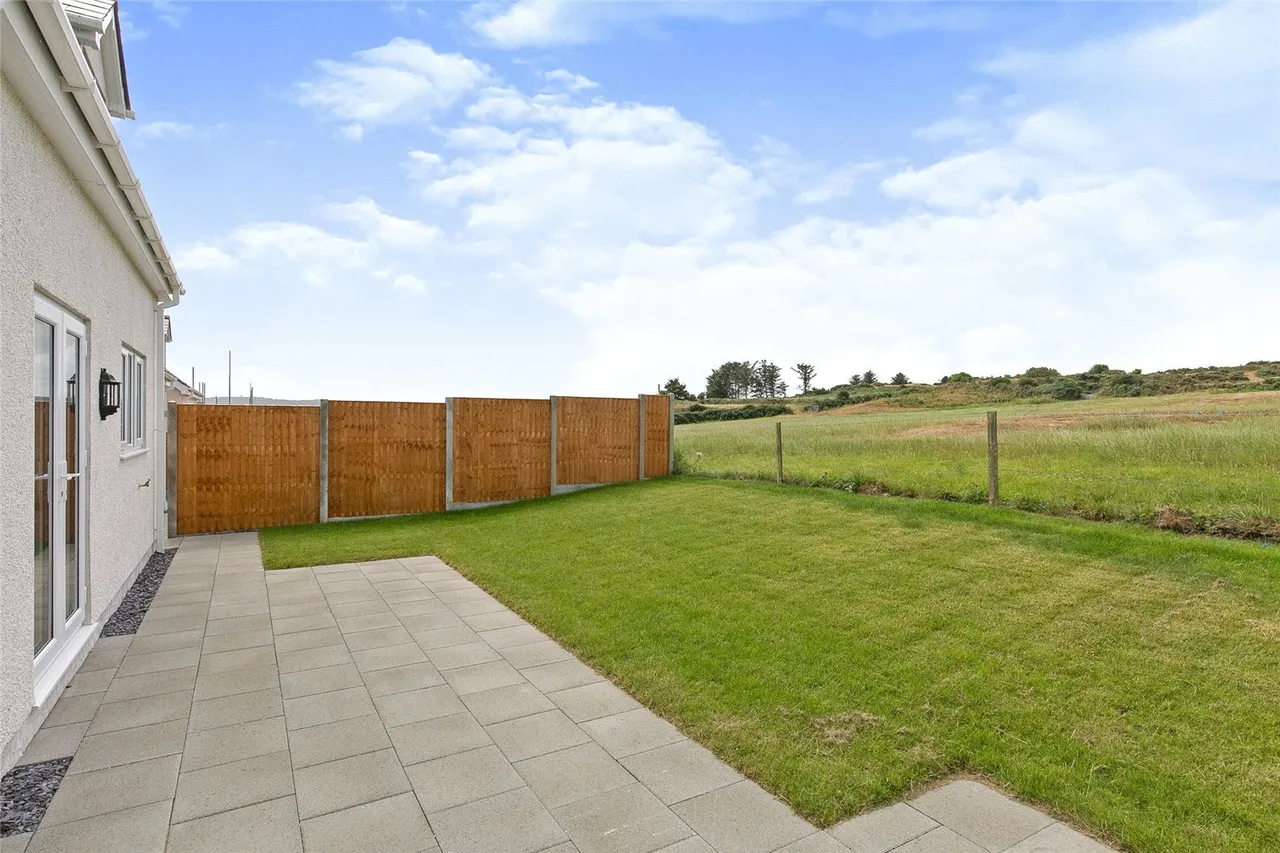 Parys Uchaf, Bull Bay, LL68, photo 14