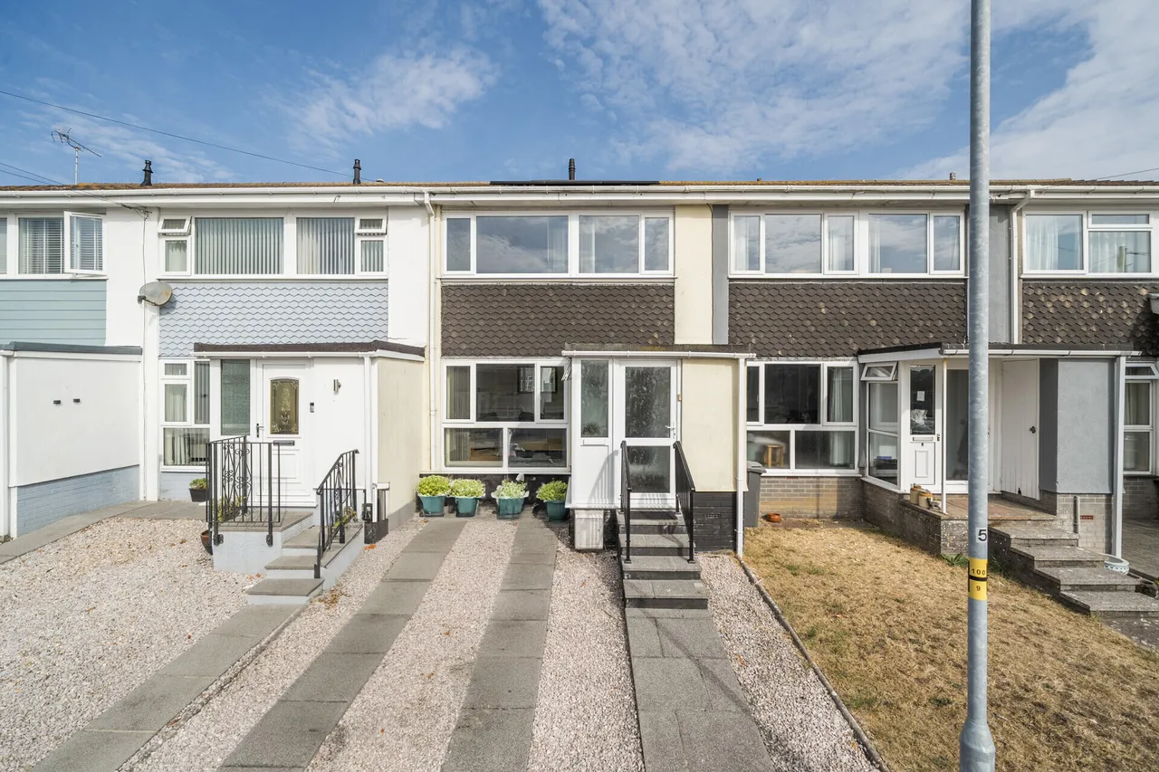 3 bed property for sale — Burton Villa Close, Brixham, Devon, TQ5