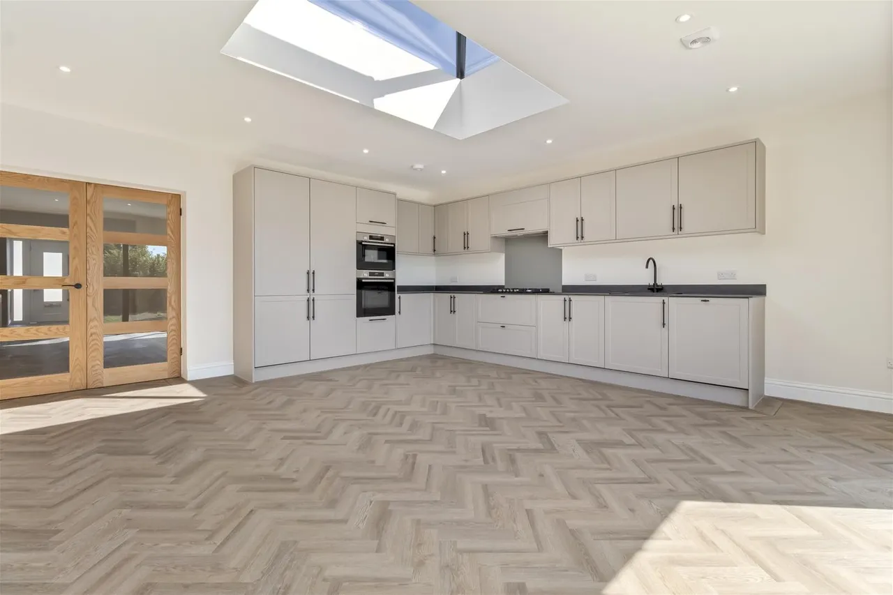 Littlehampton Road, Ferring, Worthing, photo 20