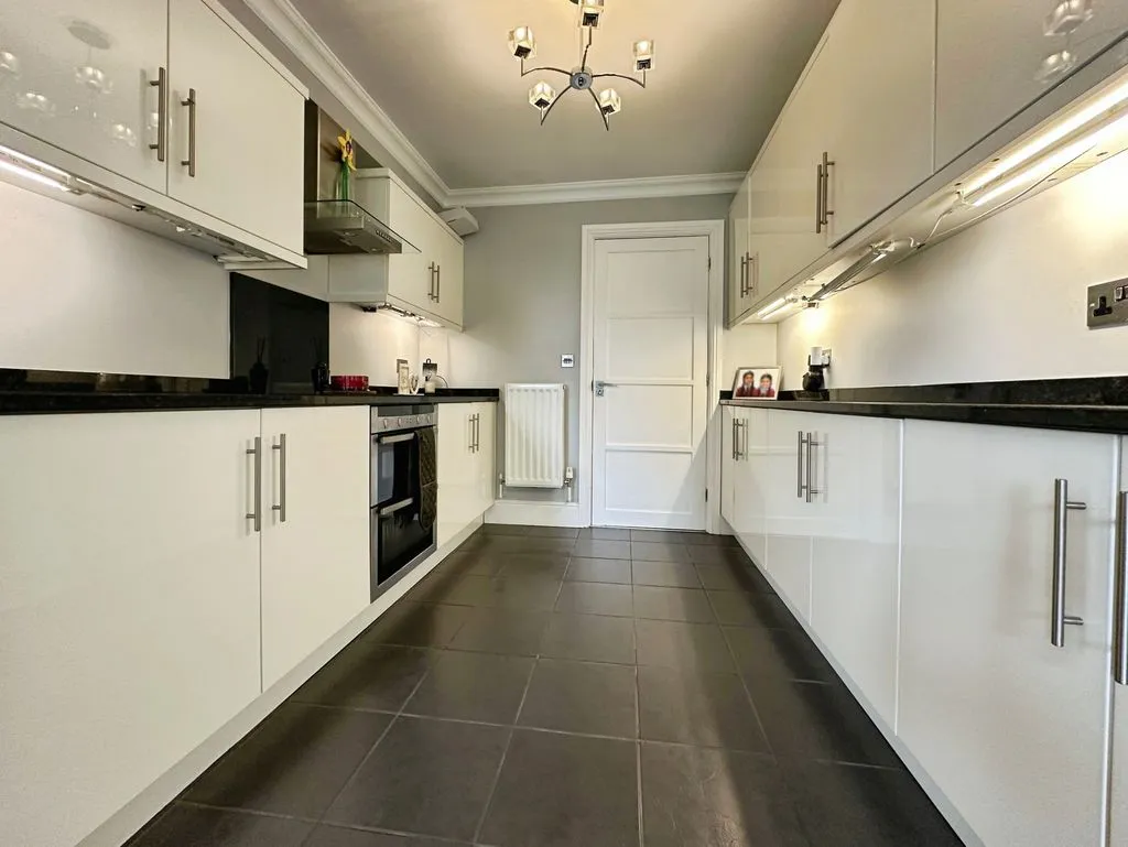 Westway, Pelsall, WS4, photo 7