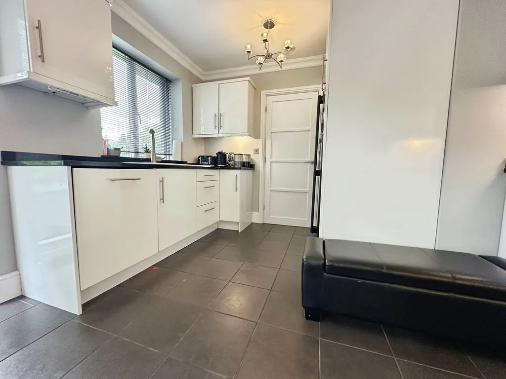 Westway, Pelsall, WS4, photo 8