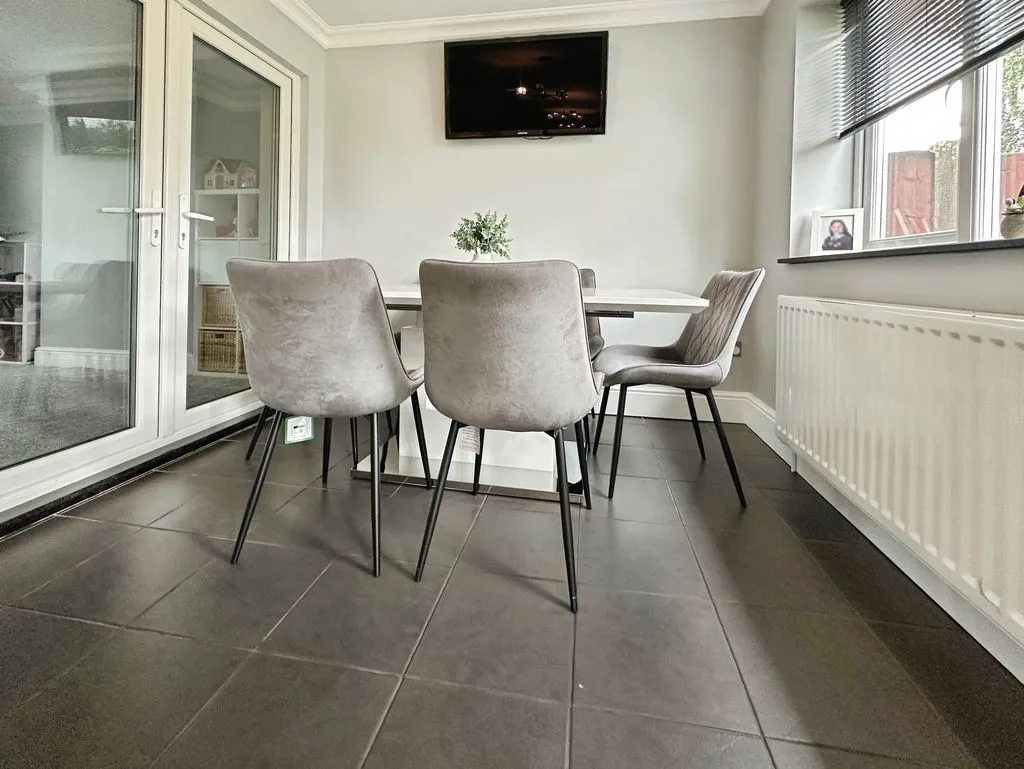 Westway, Pelsall, WS4, photo 10