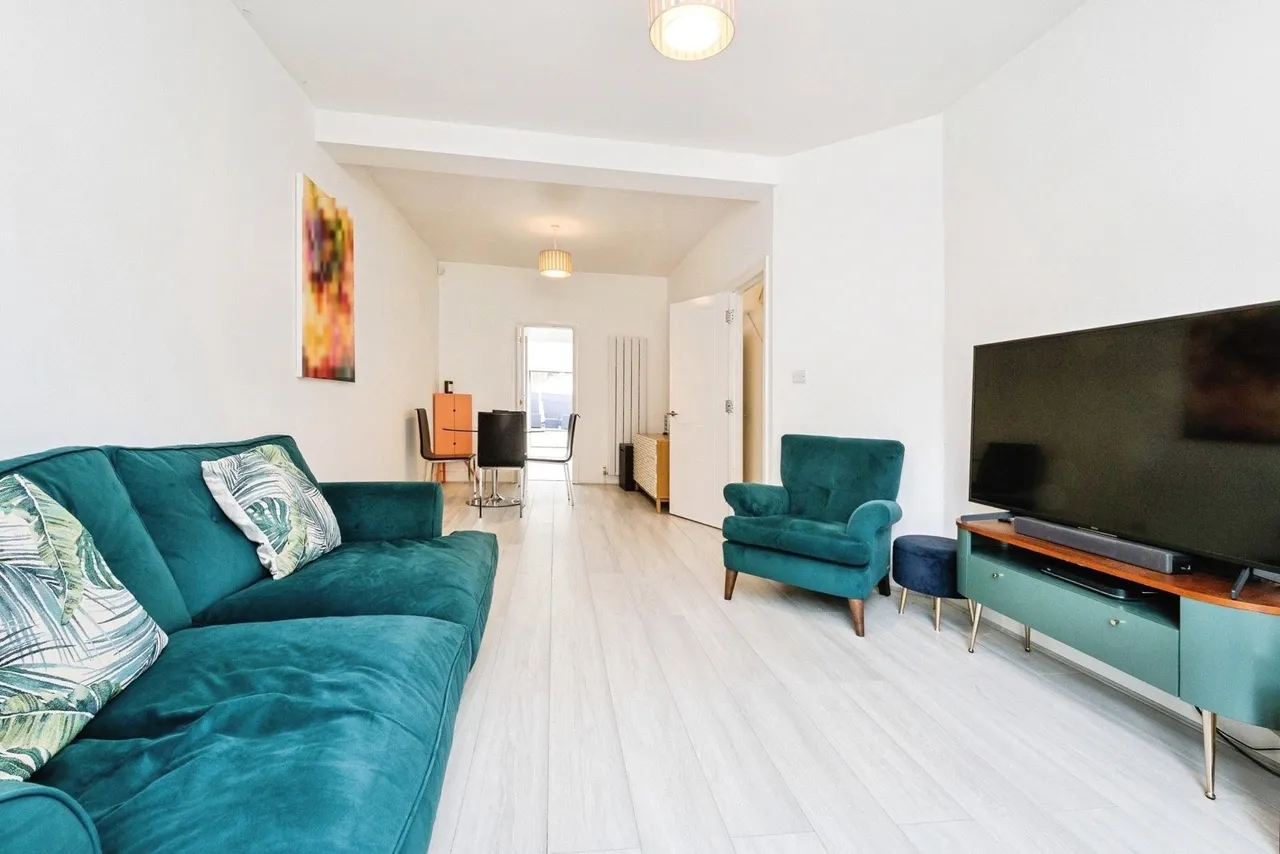 Northfield Road, East Ham, London, E6, photo 9
