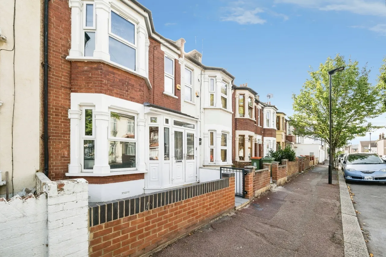 Northfield Road, East Ham, London, E6, photo 28