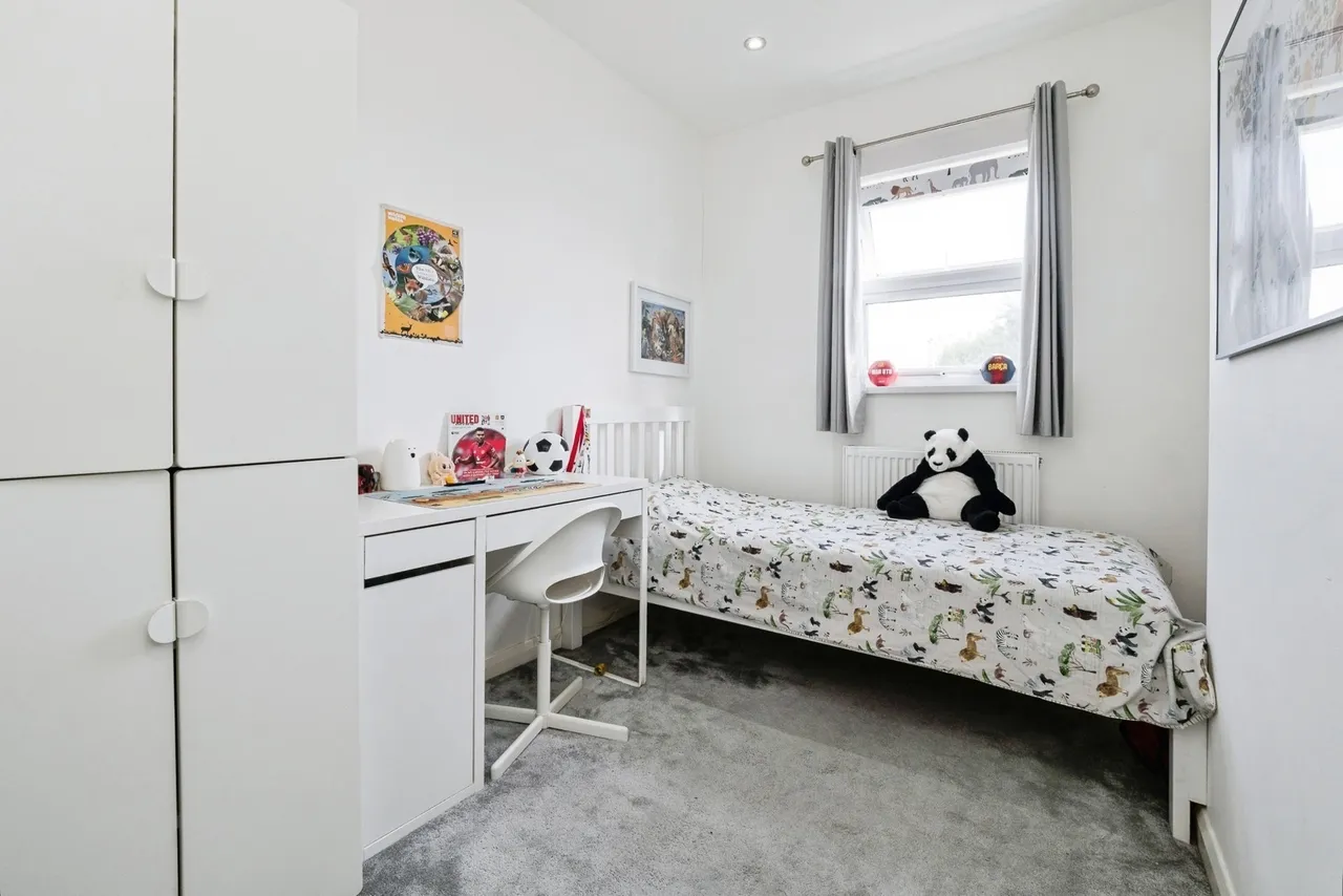 Northfield Road, East Ham, London, E6, photo 21