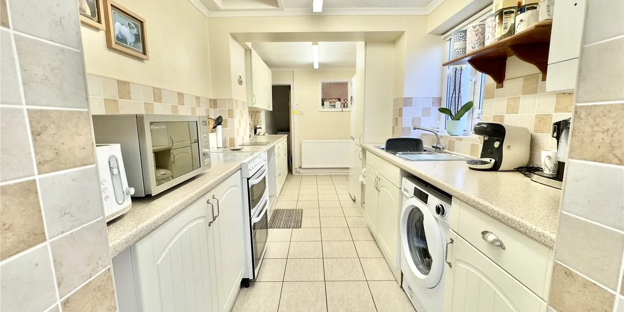 Mumfords Lane, Wirral, CH47, photo 4