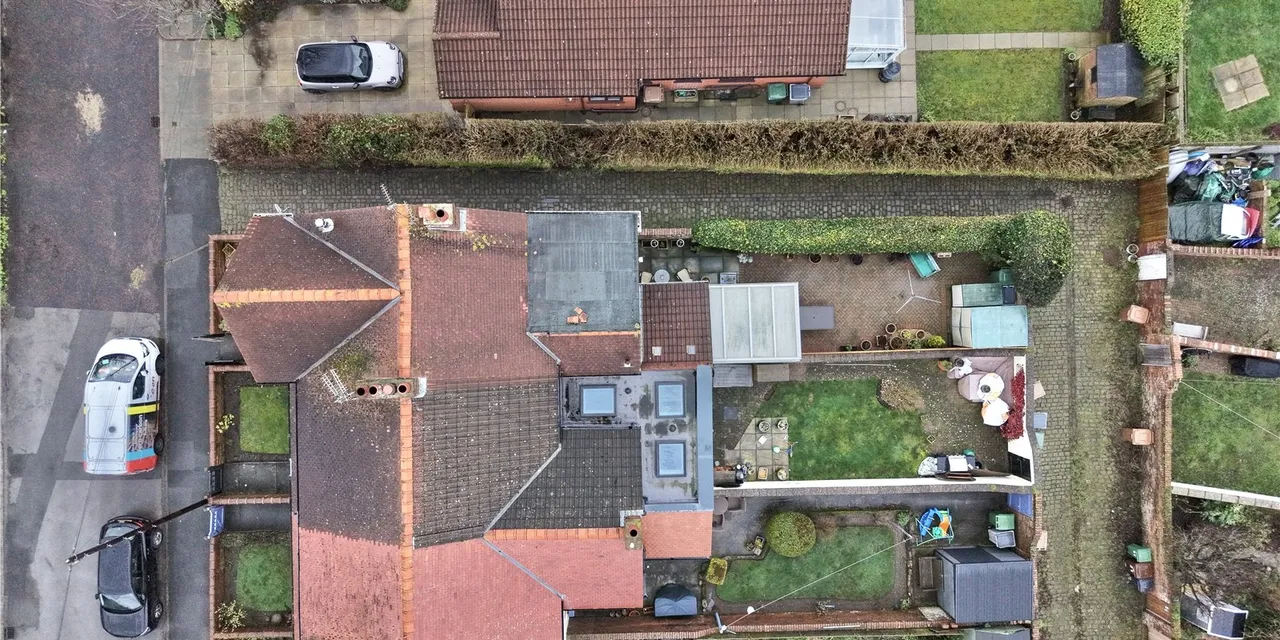 Mumfords Lane, Wirral, CH47, photo 16