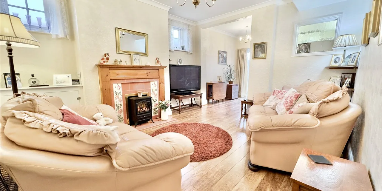 Mumfords Lane, Wirral, CH47, photo 3