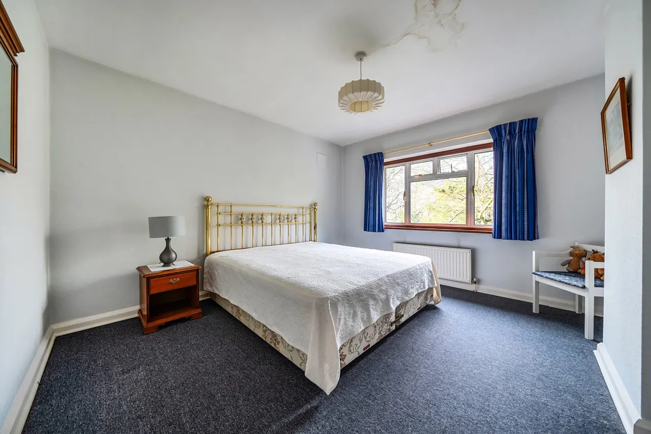 Court Road, SE9, photo 9