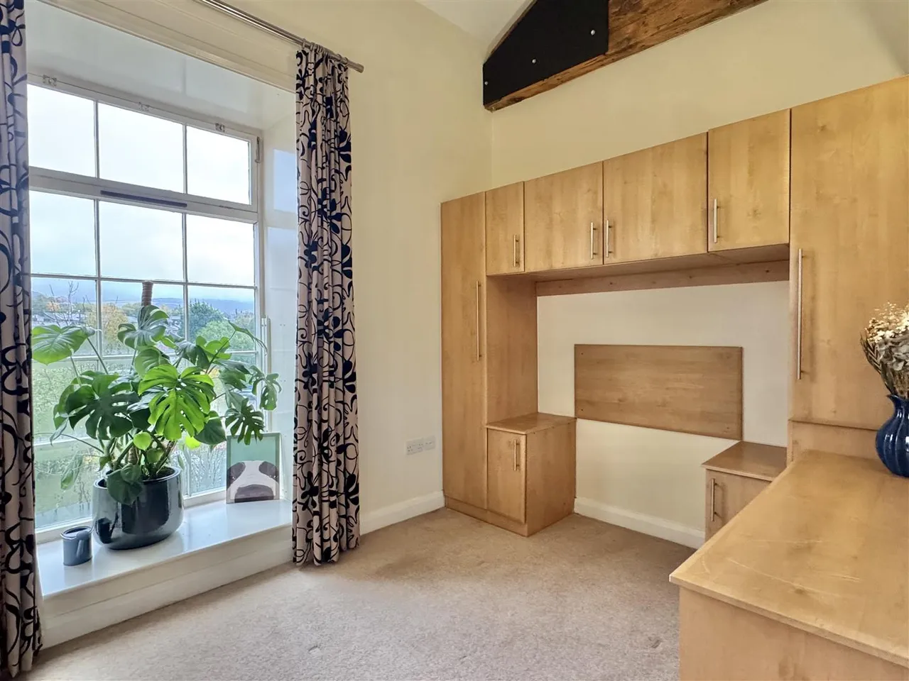 Shrewsbury Street, Glossop, SK13, photo 6