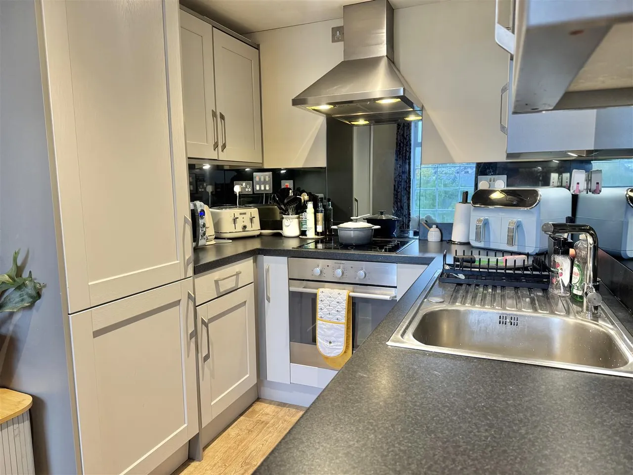 Shrewsbury Street, Glossop, SK13, photo 11