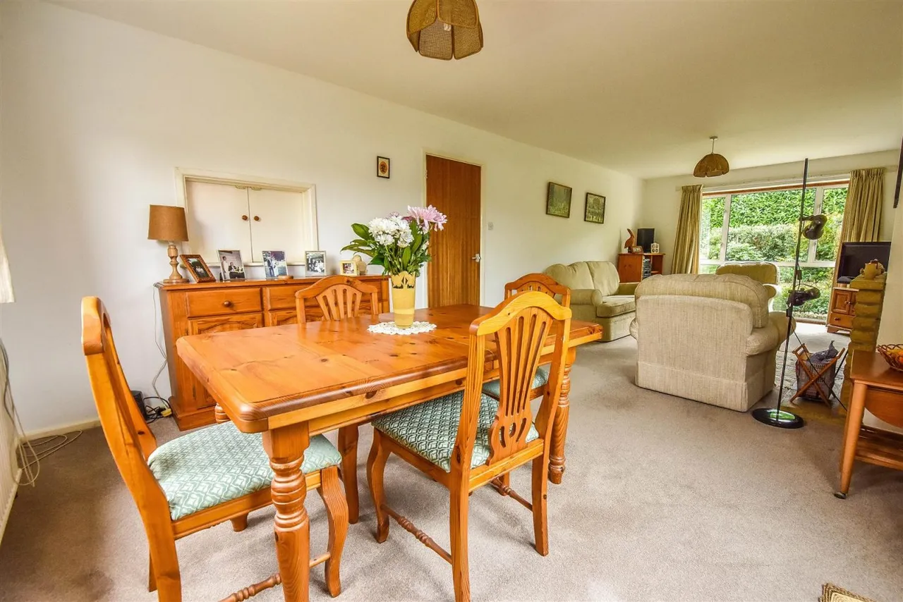 Rednock Drive, Dursley, GL11, photo 17