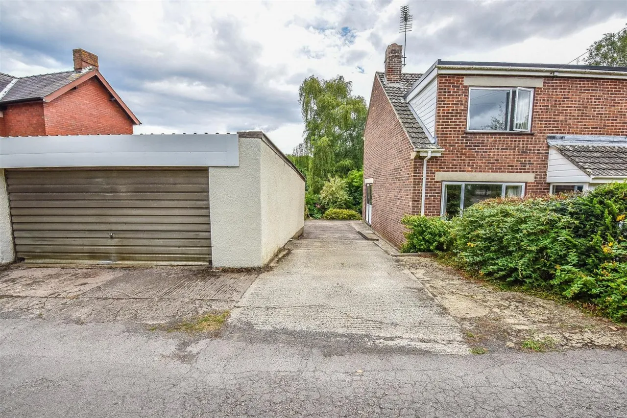 Rednock Drive, Dursley, GL11, photo 20
