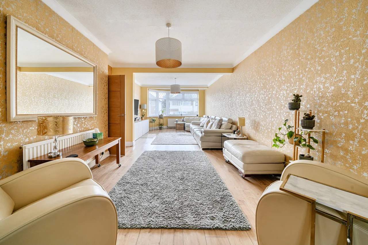 Curzon Avenue, Stanmore, HA7, photo 16