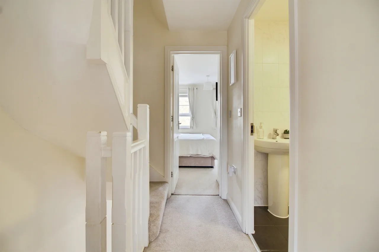Peregrine Way, Hatfield, AL10, photo 18