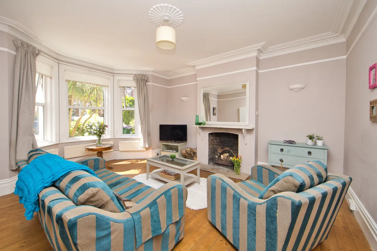Limes Road, Folkestone, CT19, photo 5