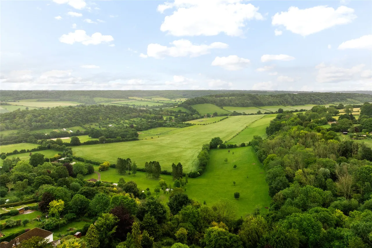 Haw Lane, Bledlow Ridge, HP14, photo 13