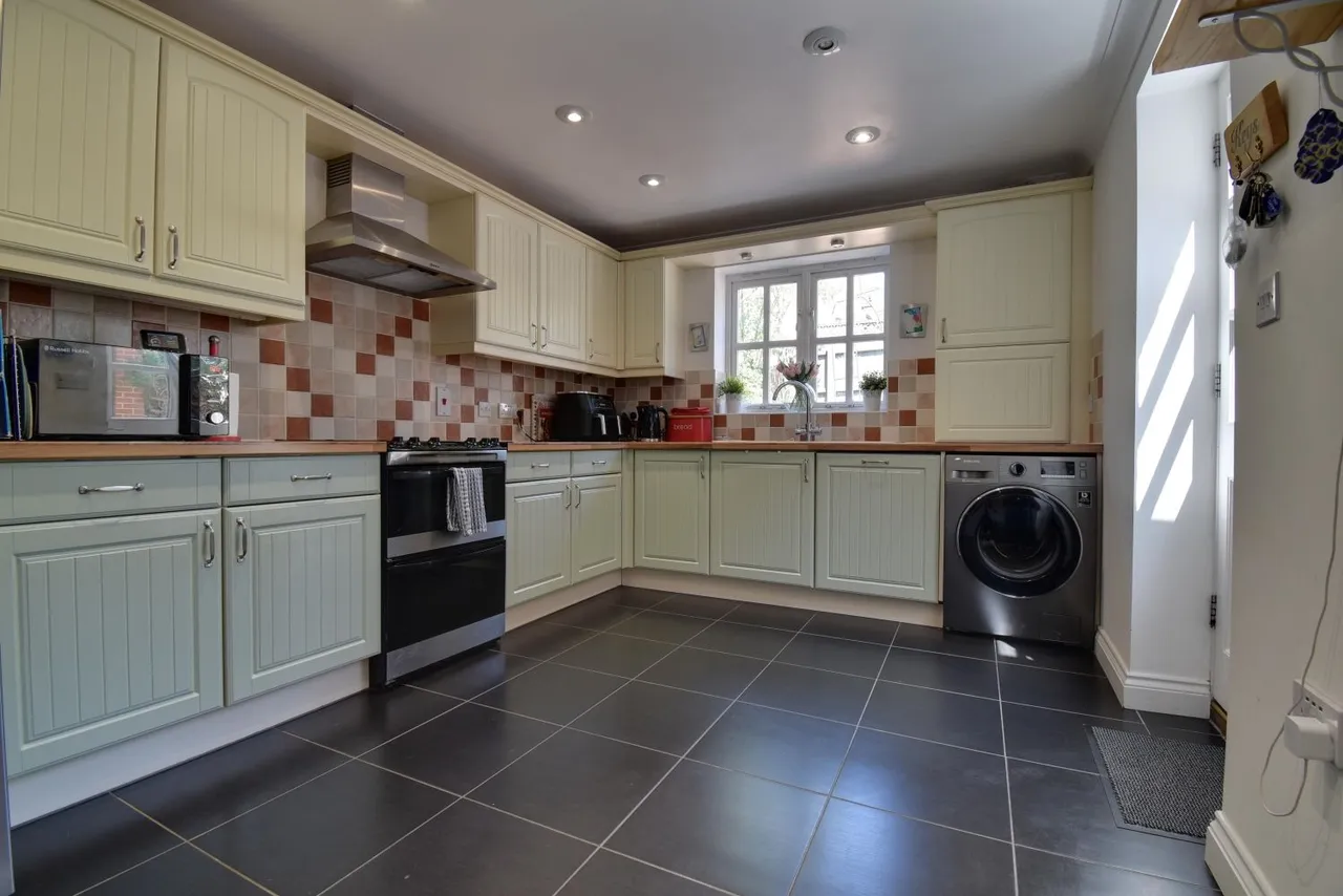 Colchester Road, Coggeshall, CO6, photo 4