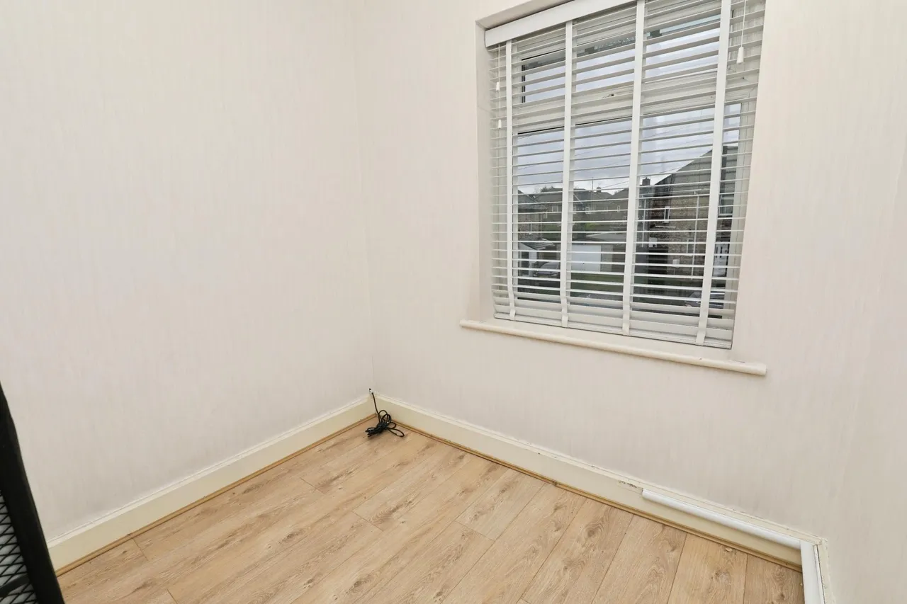 Glendevon Road, Liverpool, L16, photo 15