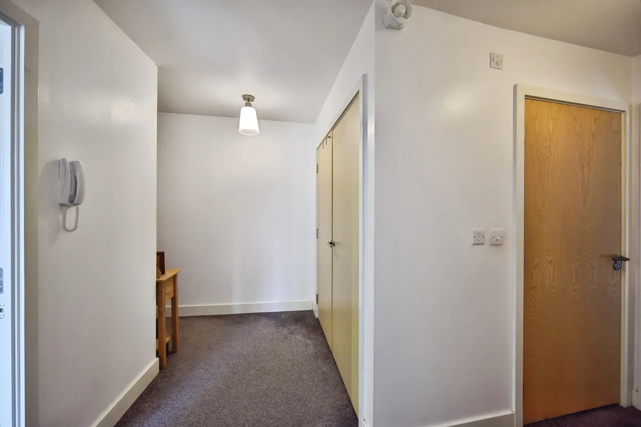 Sandling Lane, Maidstone, ME14, photo 12