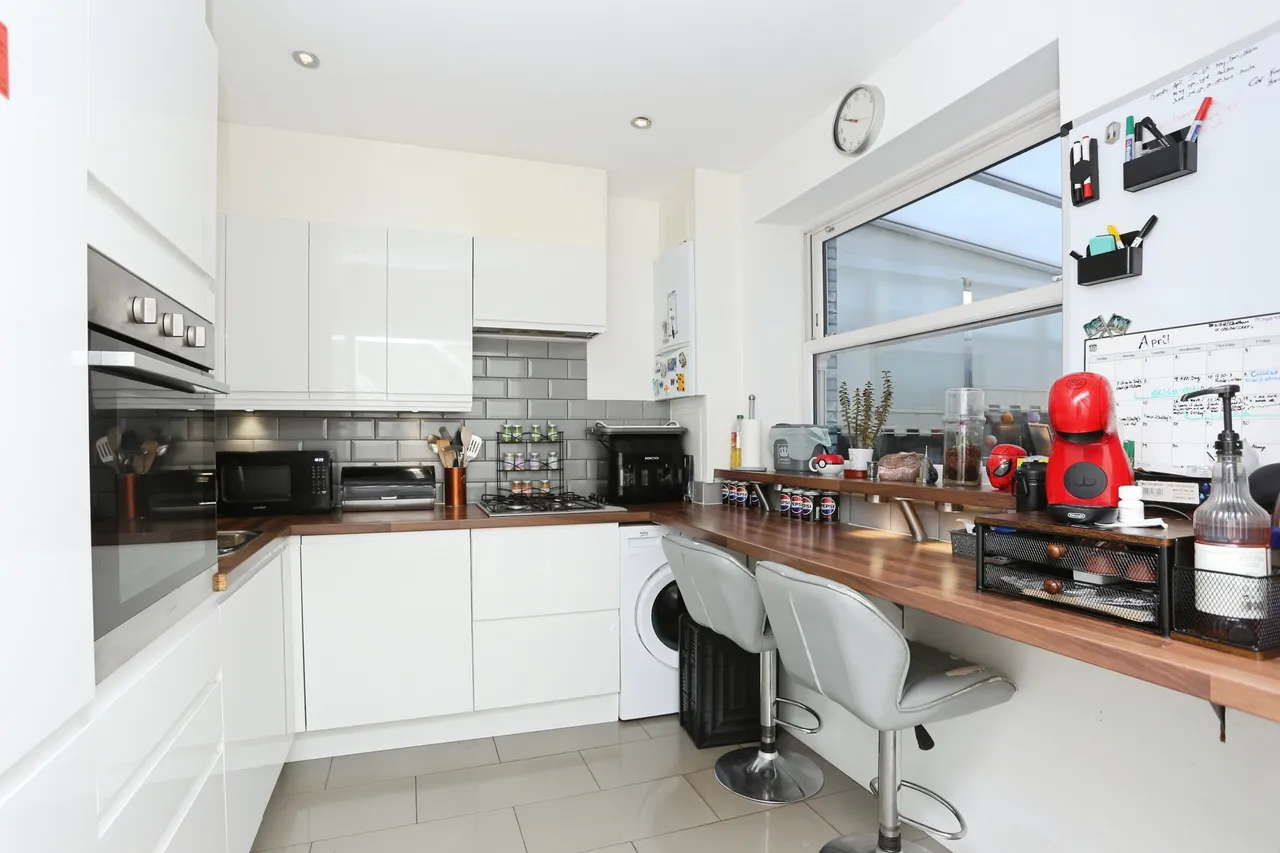 Castleton Road, Eltham, photo 3