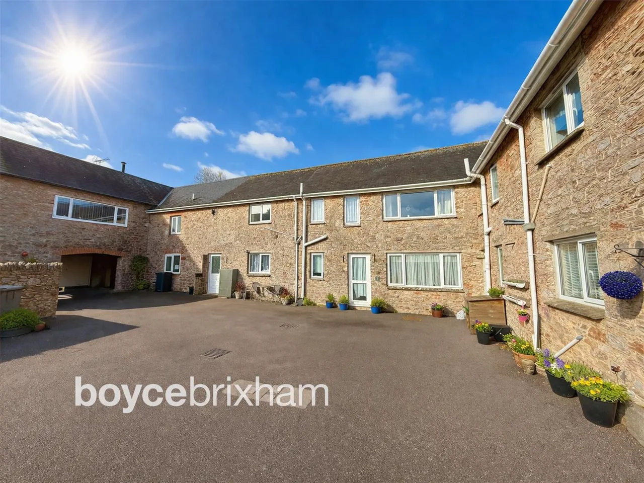 2 bed flat for sale, Galmpton Farm Close, Galmpton