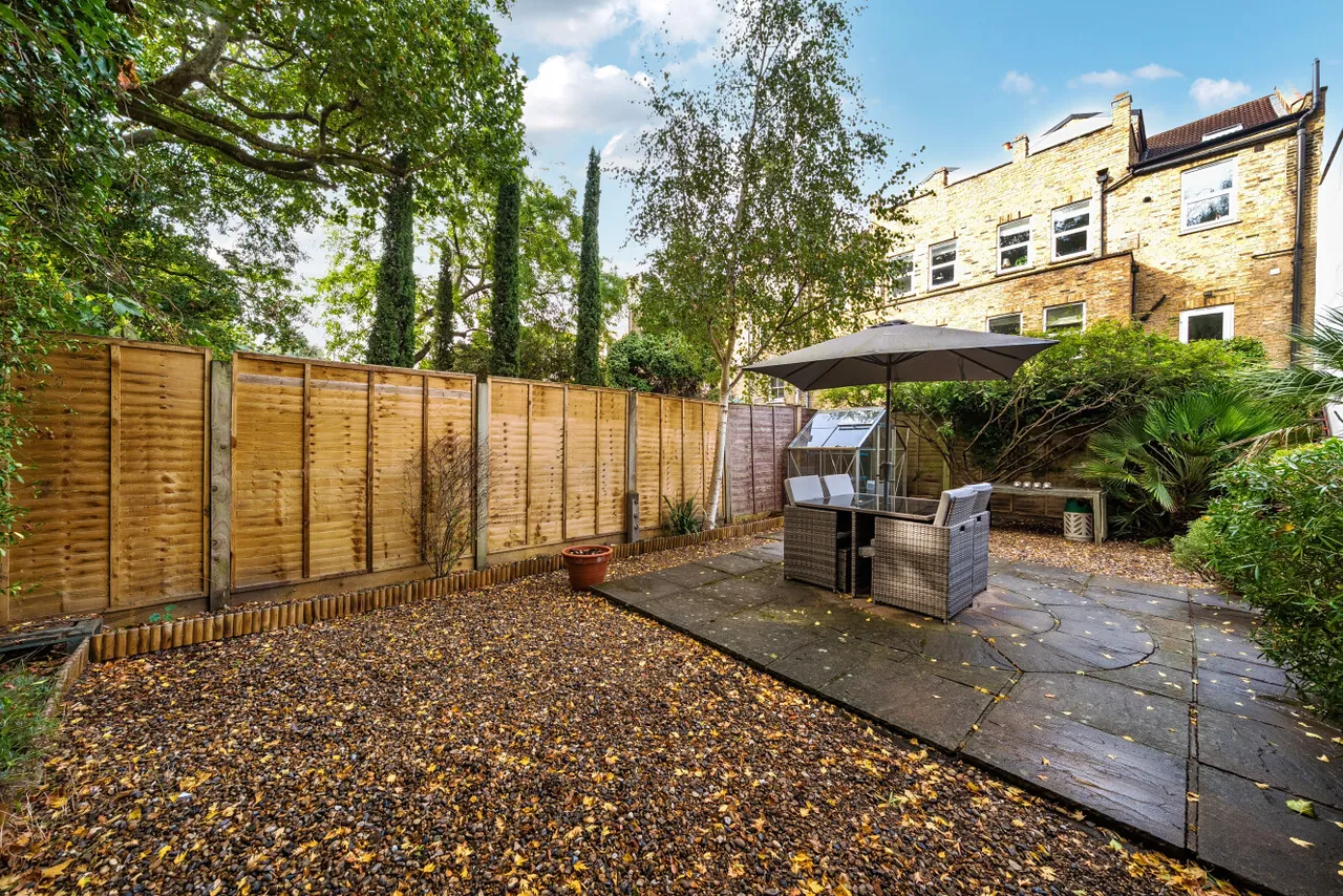Santos Road, London, SW18, photo 13
