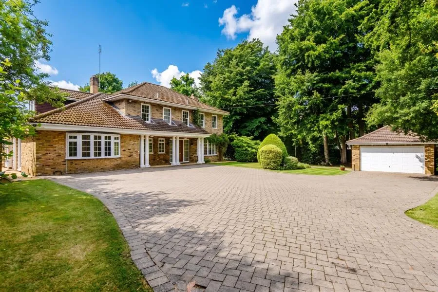 Old Avenue, West Byfleet, KT14, photo 14