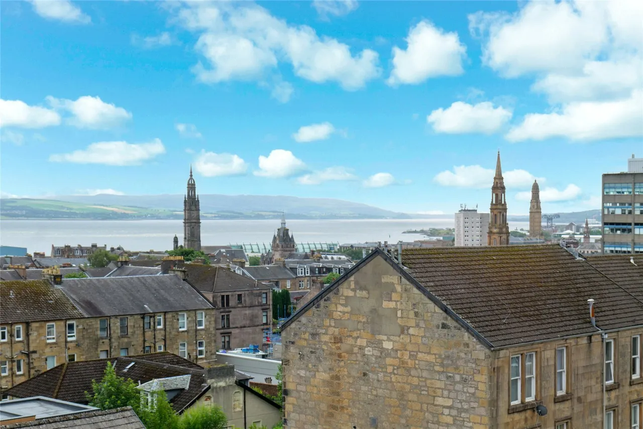 Newton Street, Greenock, Inverclyde, PA16, photo 5