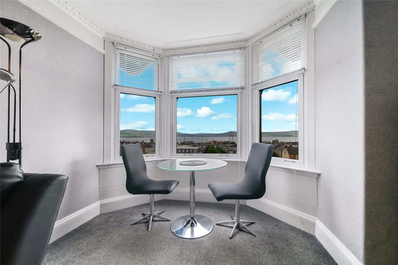 Newton Street, Greenock, Inverclyde, PA16, photo 3