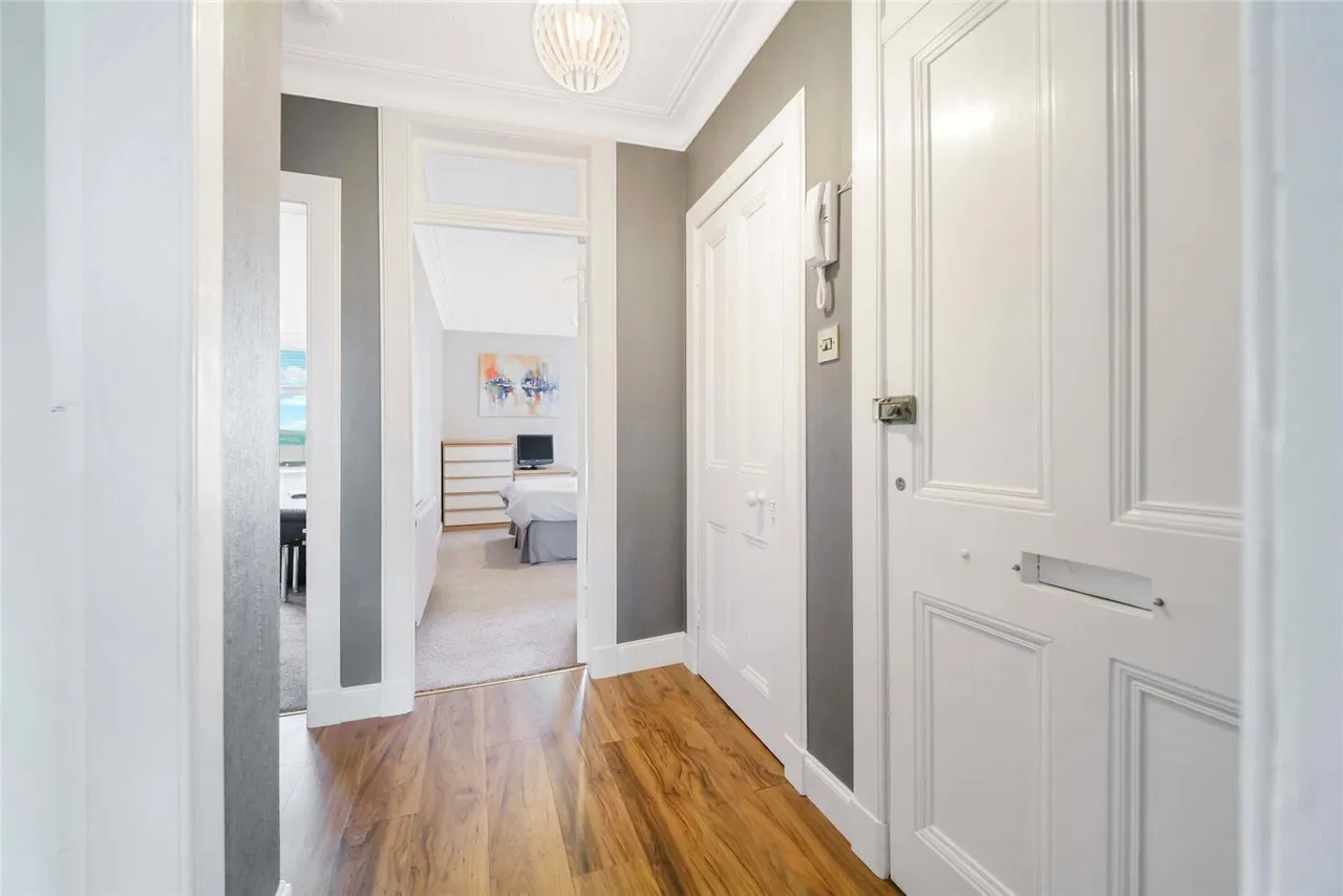 Newton Street, Greenock, Inverclyde, PA16, photo 4