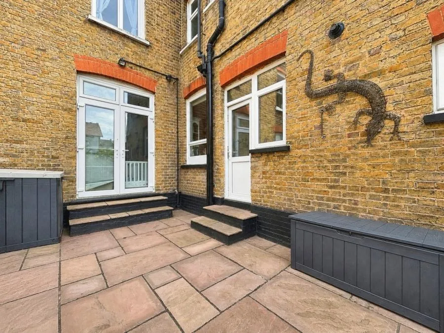 Silverdale Avenue, Westcliff-on-Sea, SS0, photo 6