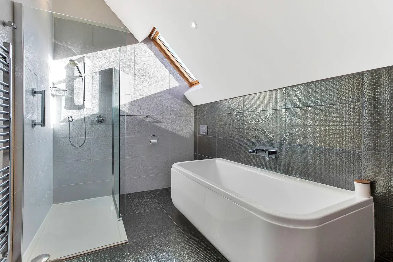 Barn End, Canny Hill, LA12, photo 32