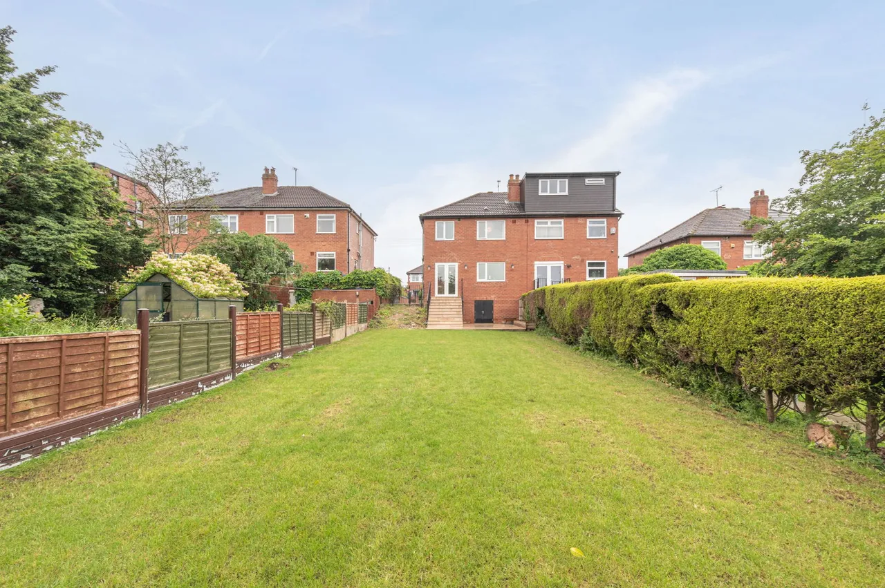 Woodland Hill, Leeds, LS15, photo 11