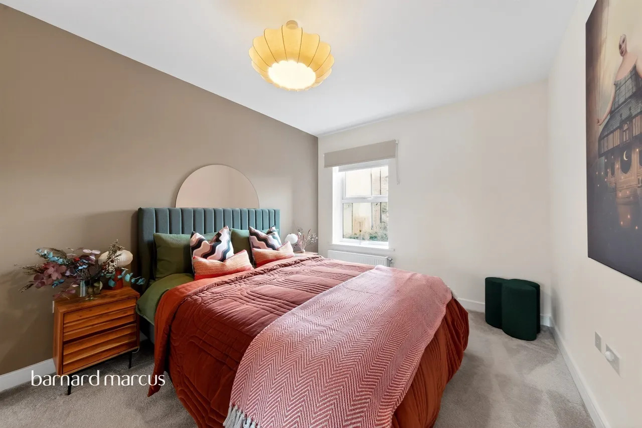 Toye Avenue, London, N20, photo 7