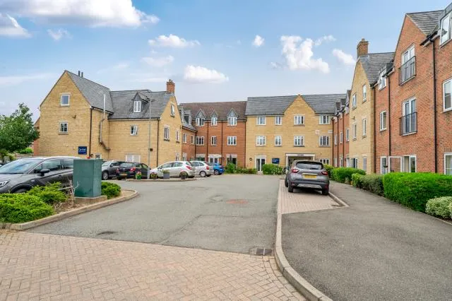 2 bed flat for sale, Cresswell Close, Yarnton, OX5