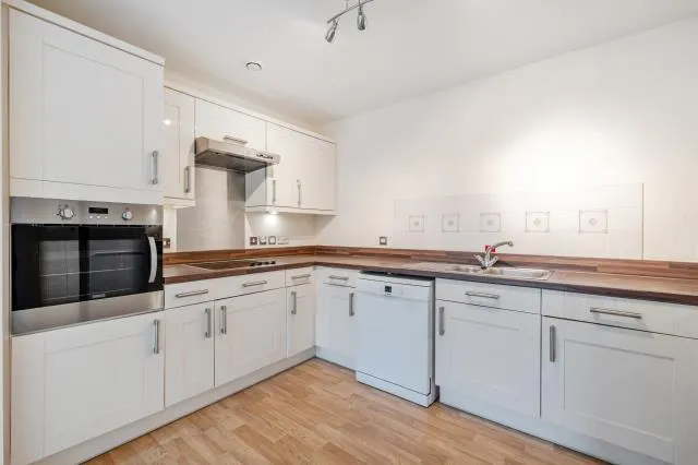 Cresswell Close, Yarnton, OX5, photo 3
