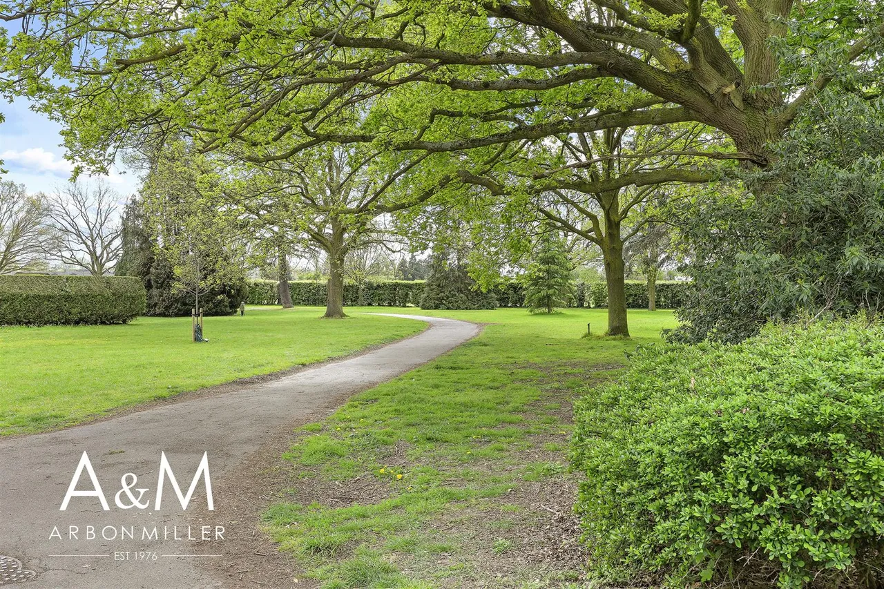 Penrith Road, Hainault, Essex, Ilford, IG63DB, photo 26