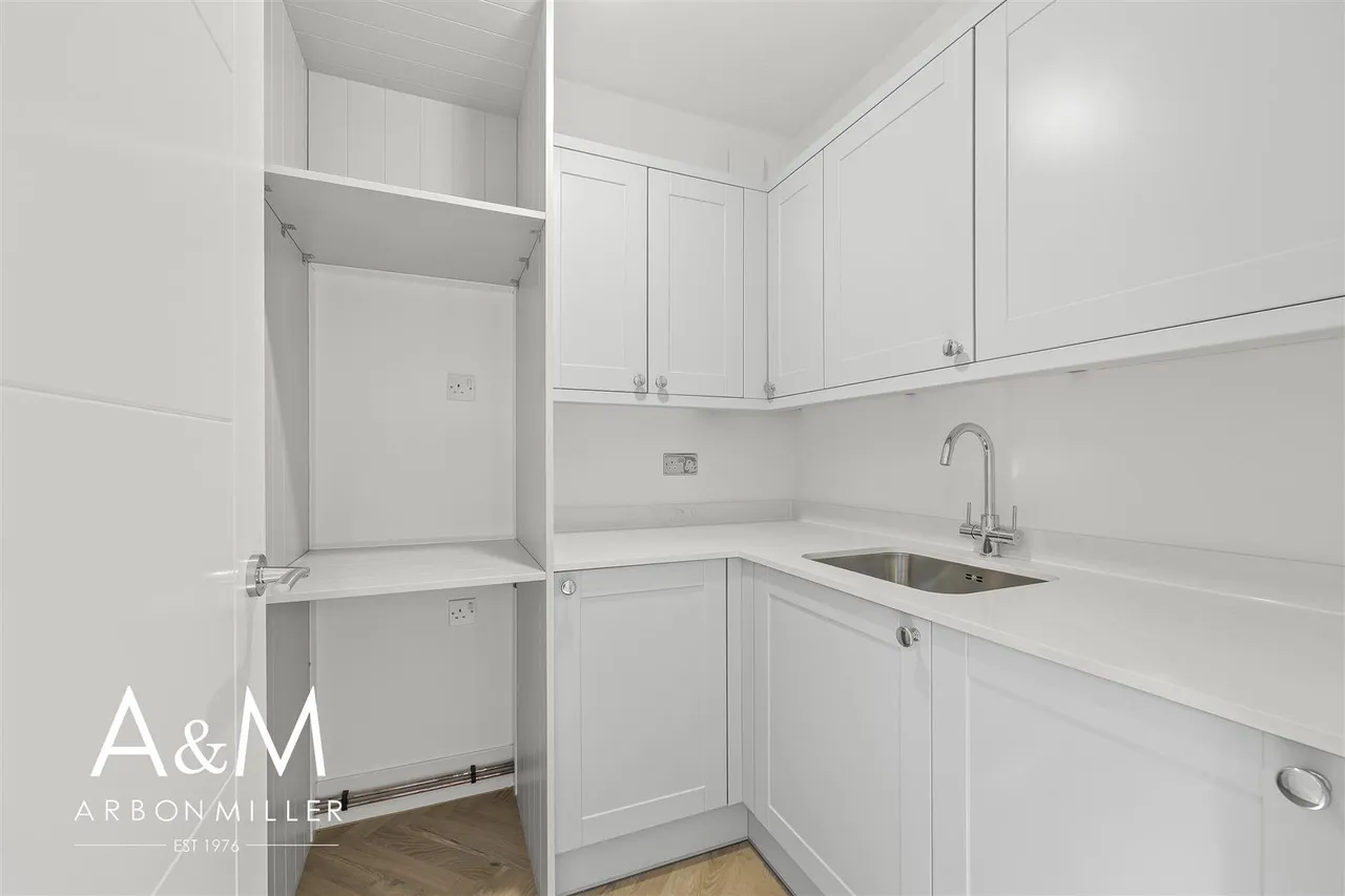 Penrith Road, Hainault, Essex, Ilford, IG63DB, photo 10