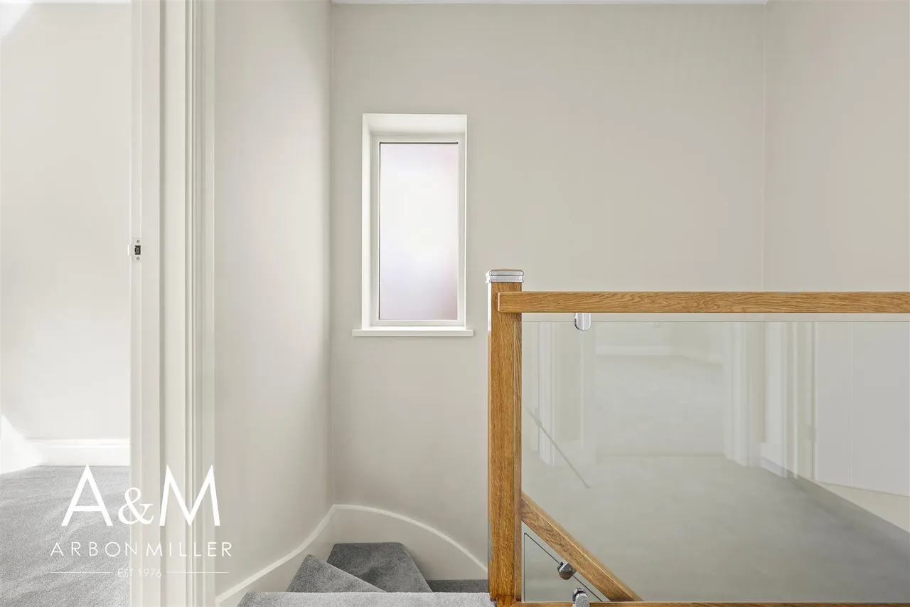 Penrith Road, Hainault, Essex, Ilford, IG63DB, photo 21