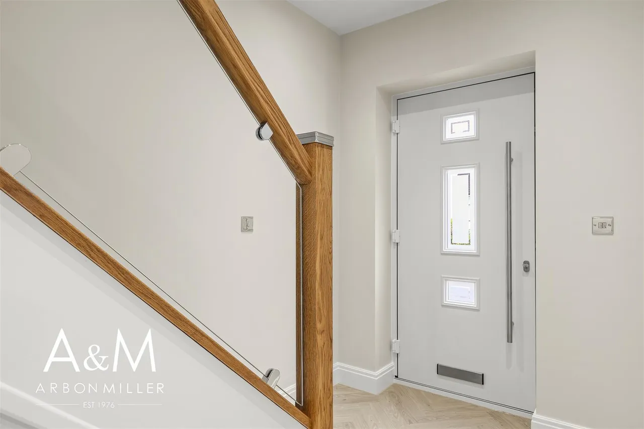 Penrith Road, Hainault, Essex, Ilford, IG63DB, photo 13