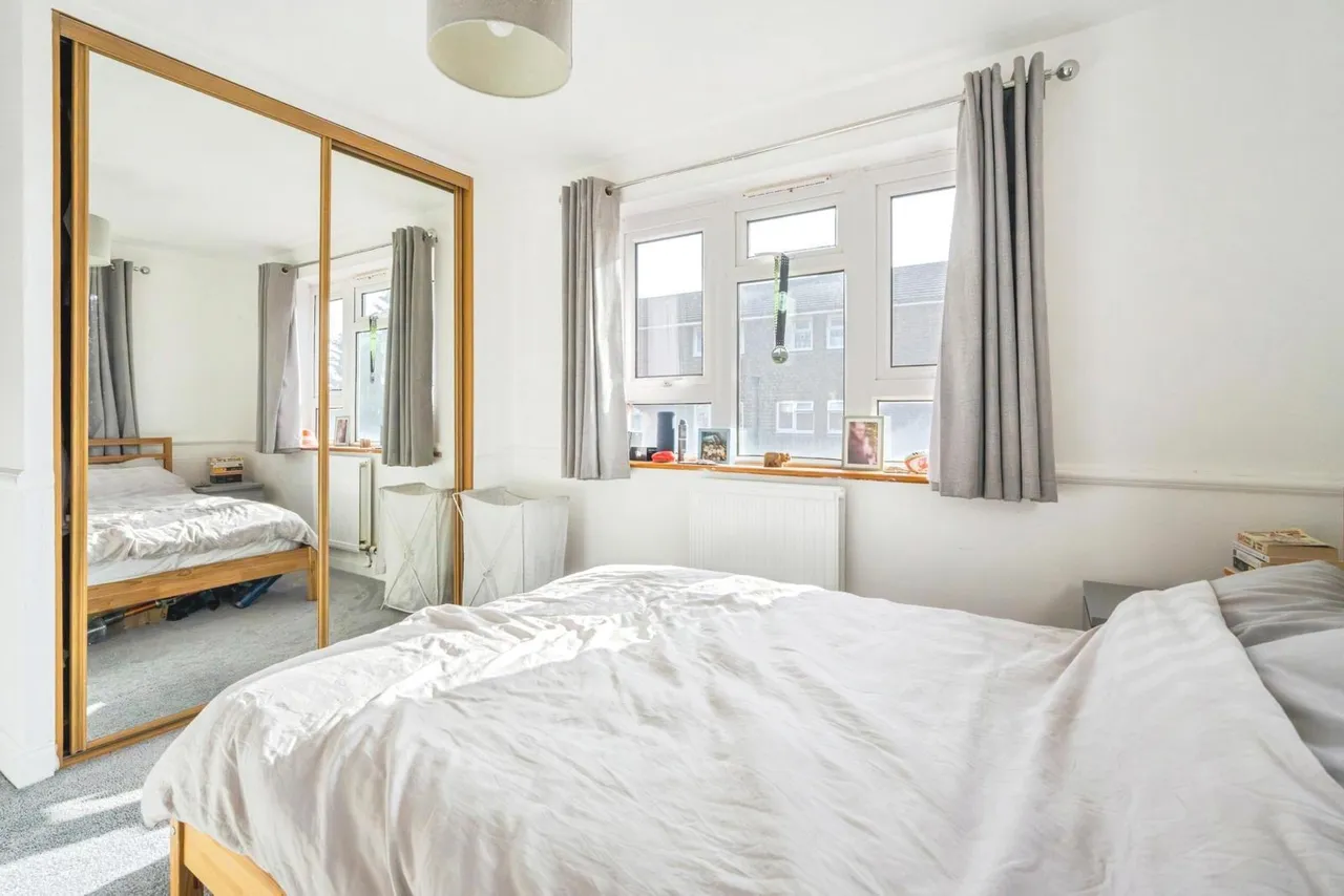 Boundstone Close, Lancing, BN15, photo 8
