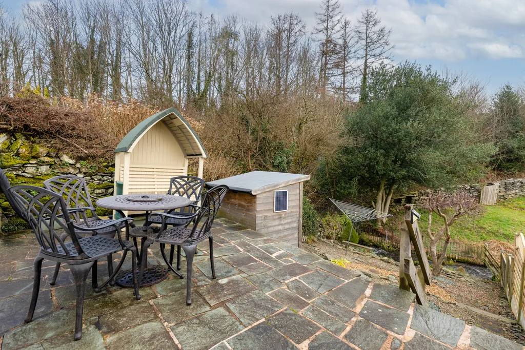 Burnbank Farm Cottages, Lindale, LA11, photo 14