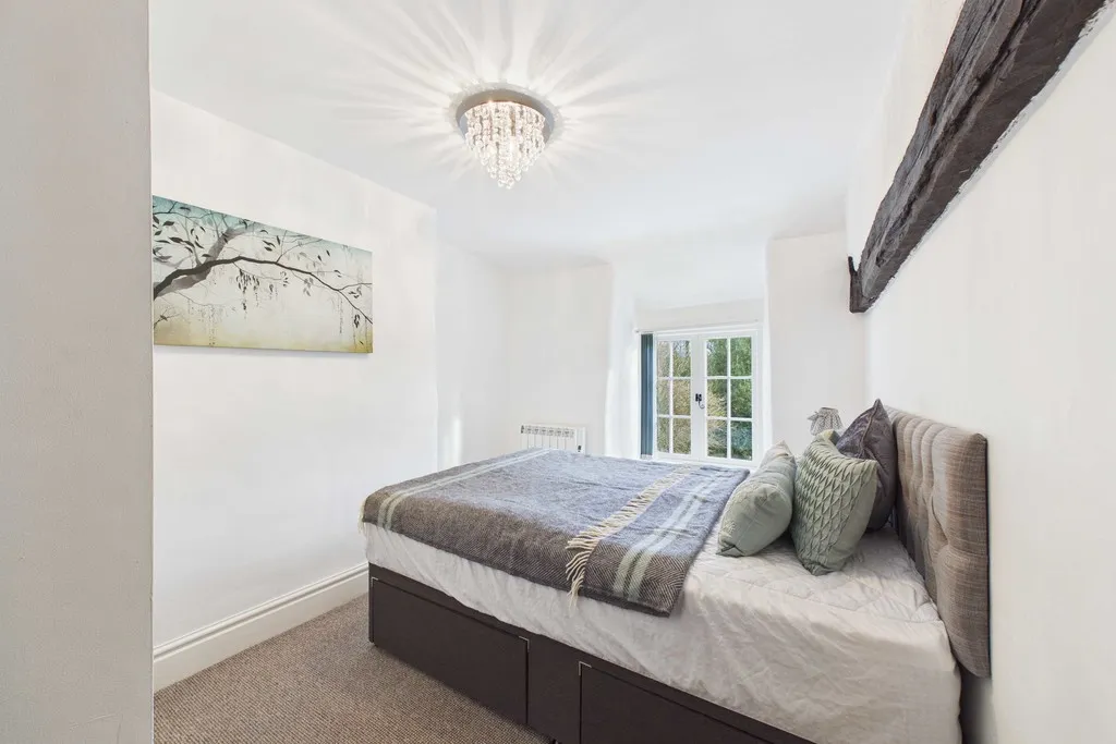 Burnbank Farm Cottages, Lindale, LA11, photo 13