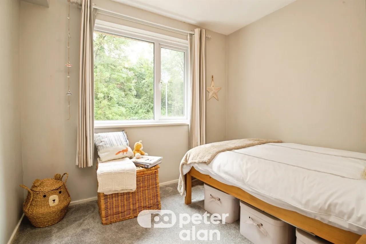 George Street, Pontypool, NP4, photo 12